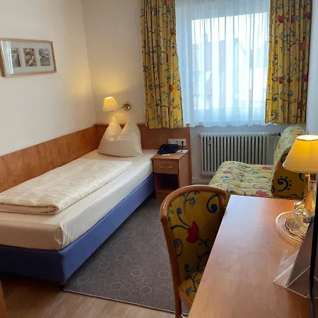 Ebnet Hotel Mutterstadt