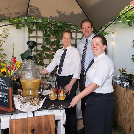 Ebnet Hotel Mutterstadt