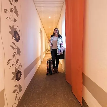 Ebnet Hotel 3*